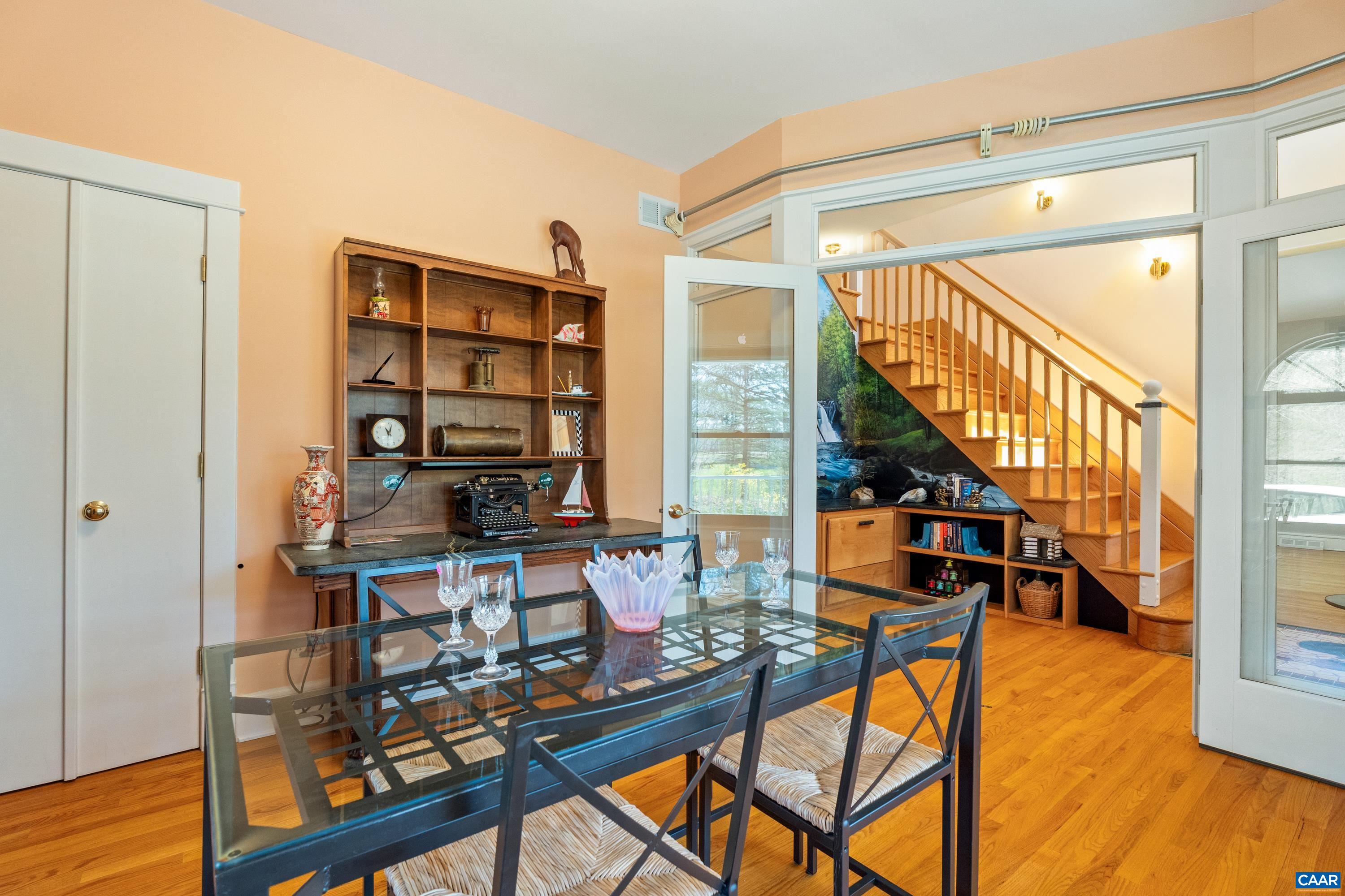 5864 WYANT LN, CHARLOTTESVILLE, Virginia 22903, 5 Bedrooms Bedrooms, ,4 BathroomsBathrooms,Residential,ROOSTER HILL,5864 WYANT LN,674690 MLS # 674690