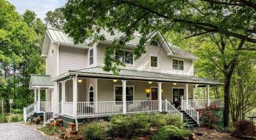 5864 WYANT LN, CHARLOTTESVILLE, Virginia 22903, 5 Bedrooms Bedrooms, ,4 BathroomsBathrooms,Residential,ROOSTER HILL,5864 WYANT LN,674690 MLS # 674690