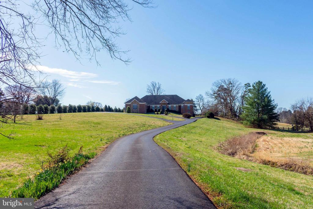 17054 CONSTITUTION HWY, ORANGE, Virginia 22960, 6 Bedrooms Bedrooms, ,4 BathroomsBathrooms,Residential,17054 CONSTITUTION HWY,VAOR2013564 MLS # VAOR2013564