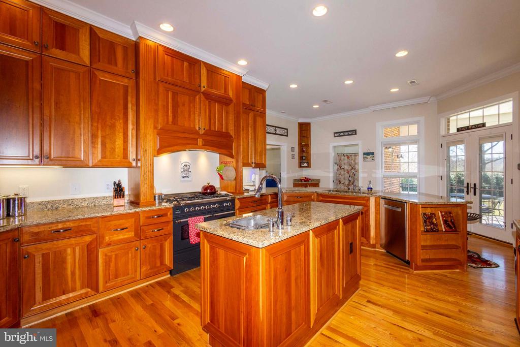 17054 CONSTITUTION HWY, ORANGE, Virginia 22960, 6 Bedrooms Bedrooms, ,4 BathroomsBathrooms,Residential,17054 CONSTITUTION HWY,VAOR2013564 MLS # VAOR2013564