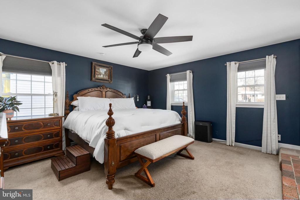 216 LORRAINE AVE, FREDERICKSBURG, Virginia 22408, 3 Bedrooms Bedrooms, ,2 BathroomsBathrooms,Residential,216 LORRAINE AVE,VASP2040138 MLS # VASP2040138