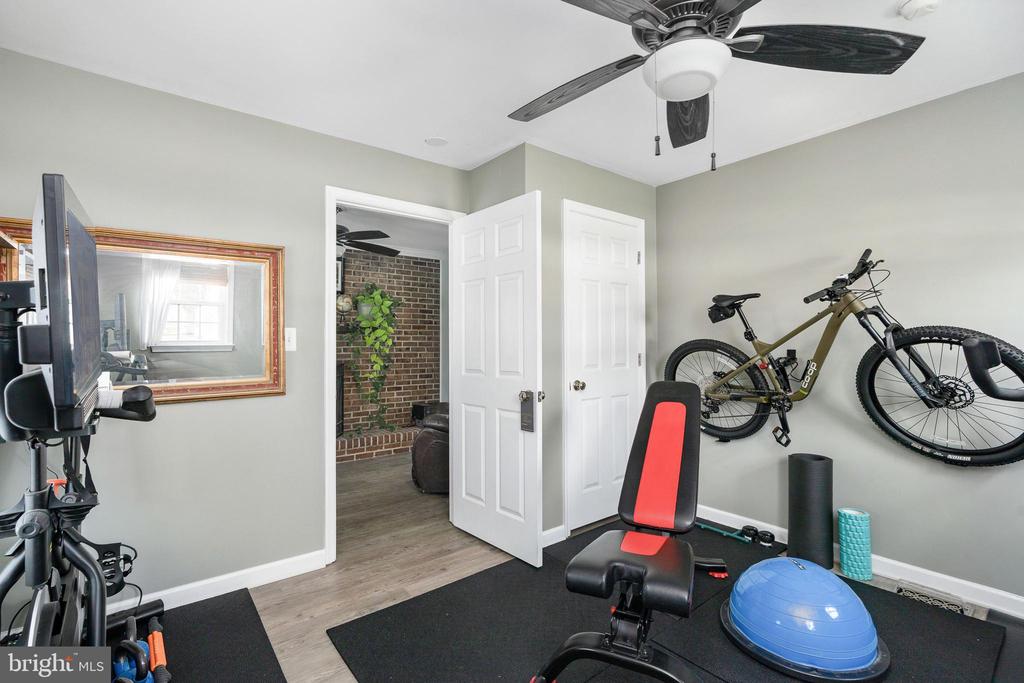 216 LORRAINE AVE, FREDERICKSBURG, Virginia 22408, 3 Bedrooms Bedrooms, ,2 BathroomsBathrooms,Residential,216 LORRAINE AVE,VASP2040138 MLS # VASP2040138