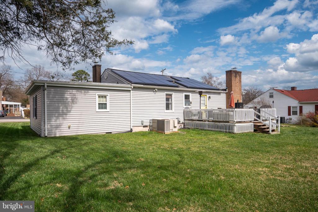 216 LORRAINE AVE, FREDERICKSBURG, Virginia 22408, 3 Bedrooms Bedrooms, ,2 BathroomsBathrooms,Residential,216 LORRAINE AVE,VASP2040138 MLS # VASP2040138