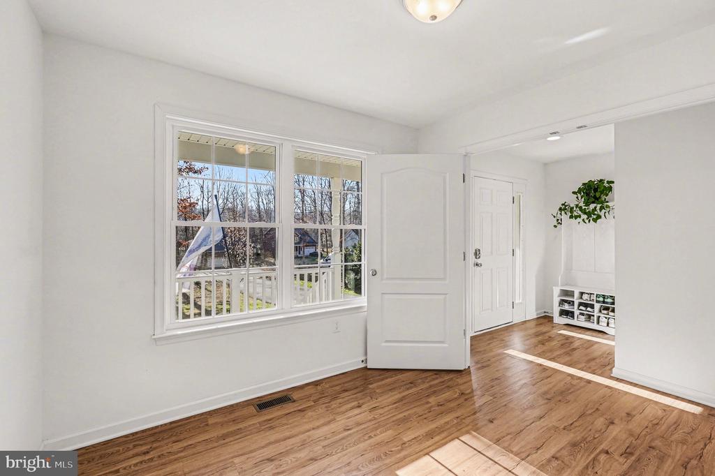 117 BUTLER CIR, LOCUST GROVE, Virginia 22508, 4 Bedrooms Bedrooms, ,2 BathroomsBathrooms,Residential,117 BUTLER CIR,VAOR2013618 MLS # VAOR2013618