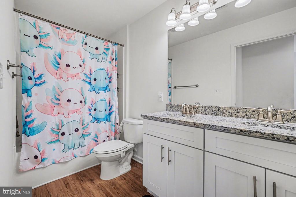 117 BUTLER CIR, LOCUST GROVE, Virginia 22508, 4 Bedrooms Bedrooms, ,2 BathroomsBathrooms,Residential,117 BUTLER CIR,VAOR2013618 MLS # VAOR2013618