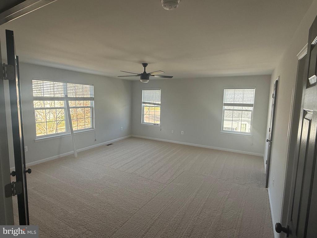 667 PELHAMS REACH DR, CULPEPER, Virginia 22701, 4 Bedrooms Bedrooms, ,3 BathroomsBathrooms,Residential,667 PELHAMS REACH DR,VACU2013052 MLS # VACU2013052