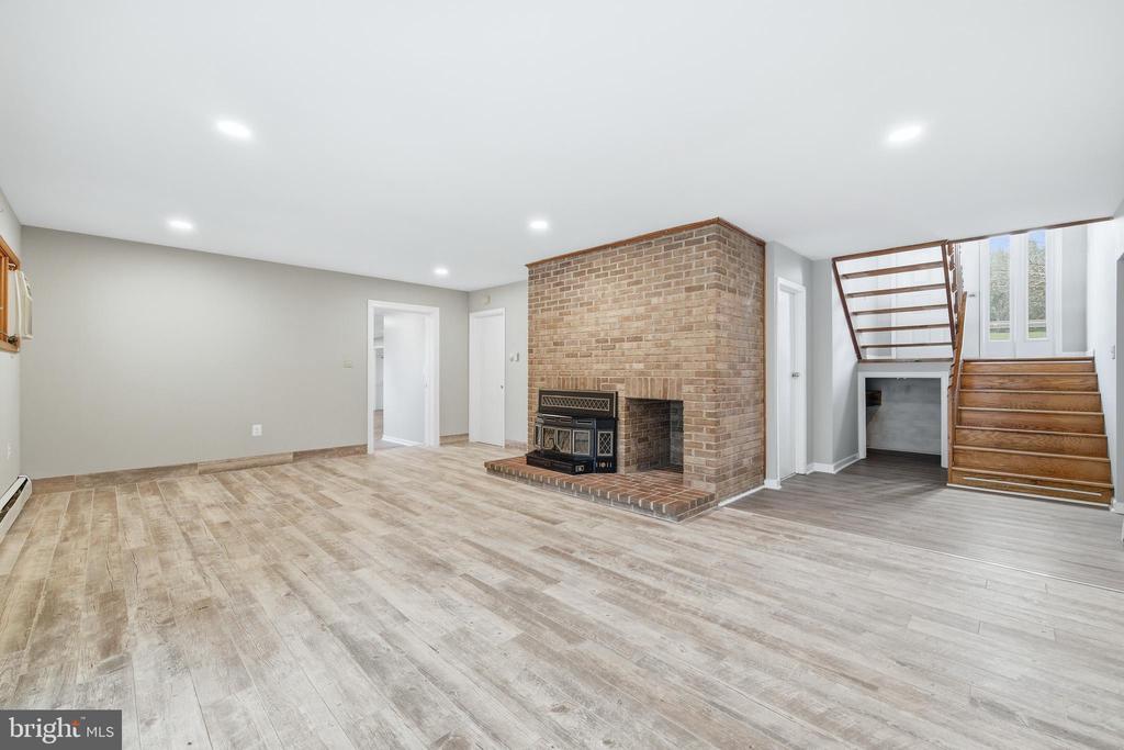 2370 US HIGHWAY 211 W, LURAY, Virginia 22835, 4 Bedrooms Bedrooms, ,3 BathroomsBathrooms,Residential,2370 US HIGHWAY 211 W,VAPA2006206 MLS # VAPA2006206