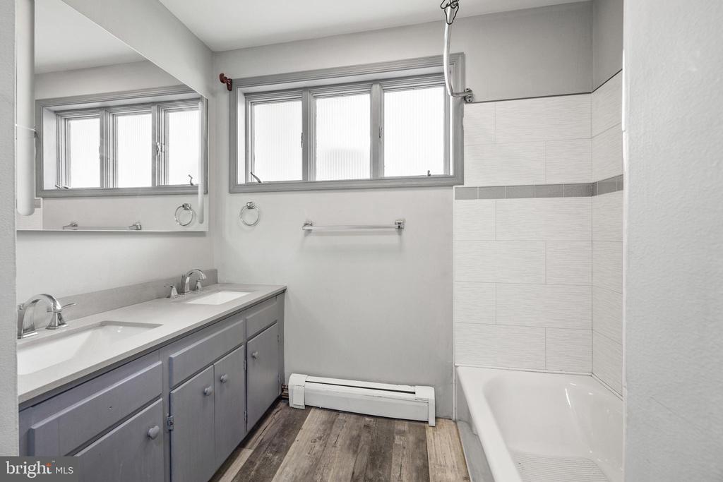 2370 US HIGHWAY 211 W, LURAY, Virginia 22835, 4 Bedrooms Bedrooms, ,3 BathroomsBathrooms,Residential,2370 US HIGHWAY 211 W,VAPA2006206 MLS # VAPA2006206