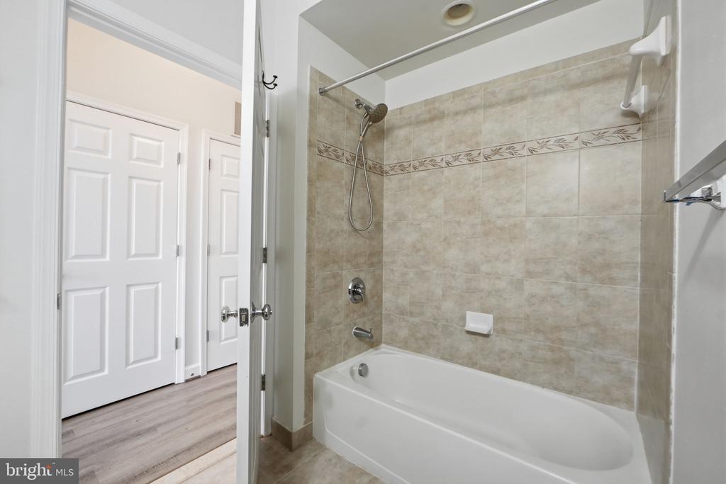 6161 WILLOW PL, BEALETON, Virginia, 2 Bedrooms Bedrooms, ,1 BathroomBathrooms,Residential,6161 WILLOW PL,VAFQ2020996 MLS # VAFQ2020996