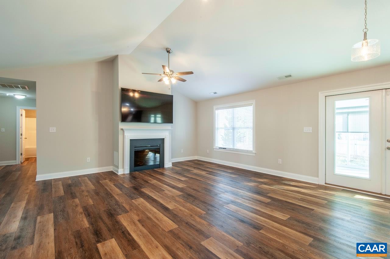 306 STONE ORCHARD DR, NELLYSFORD, Virginia 22958, 3 Bedrooms Bedrooms, ,2 BathroomsBathrooms,Residential,306 STONE ORCHARD DR,671954 MLS # 671954