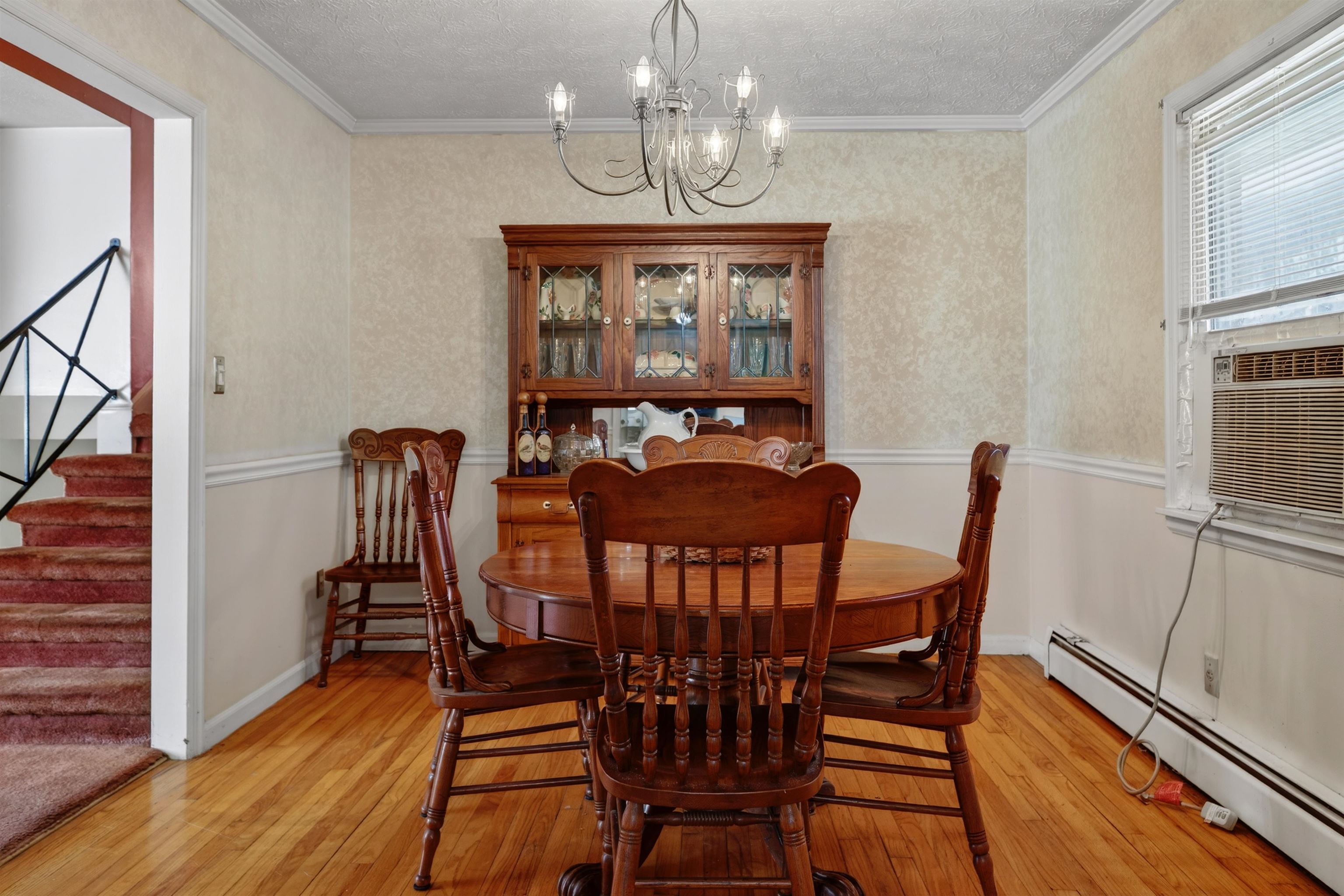 3010 VALLEY RIDGE RD, COVINGTON, Virginia 24426, 4 Bedrooms Bedrooms, ,2 BathroomsBathrooms,Residential,3010 VALLEY RIDGE RD,673044 MLS # 673044