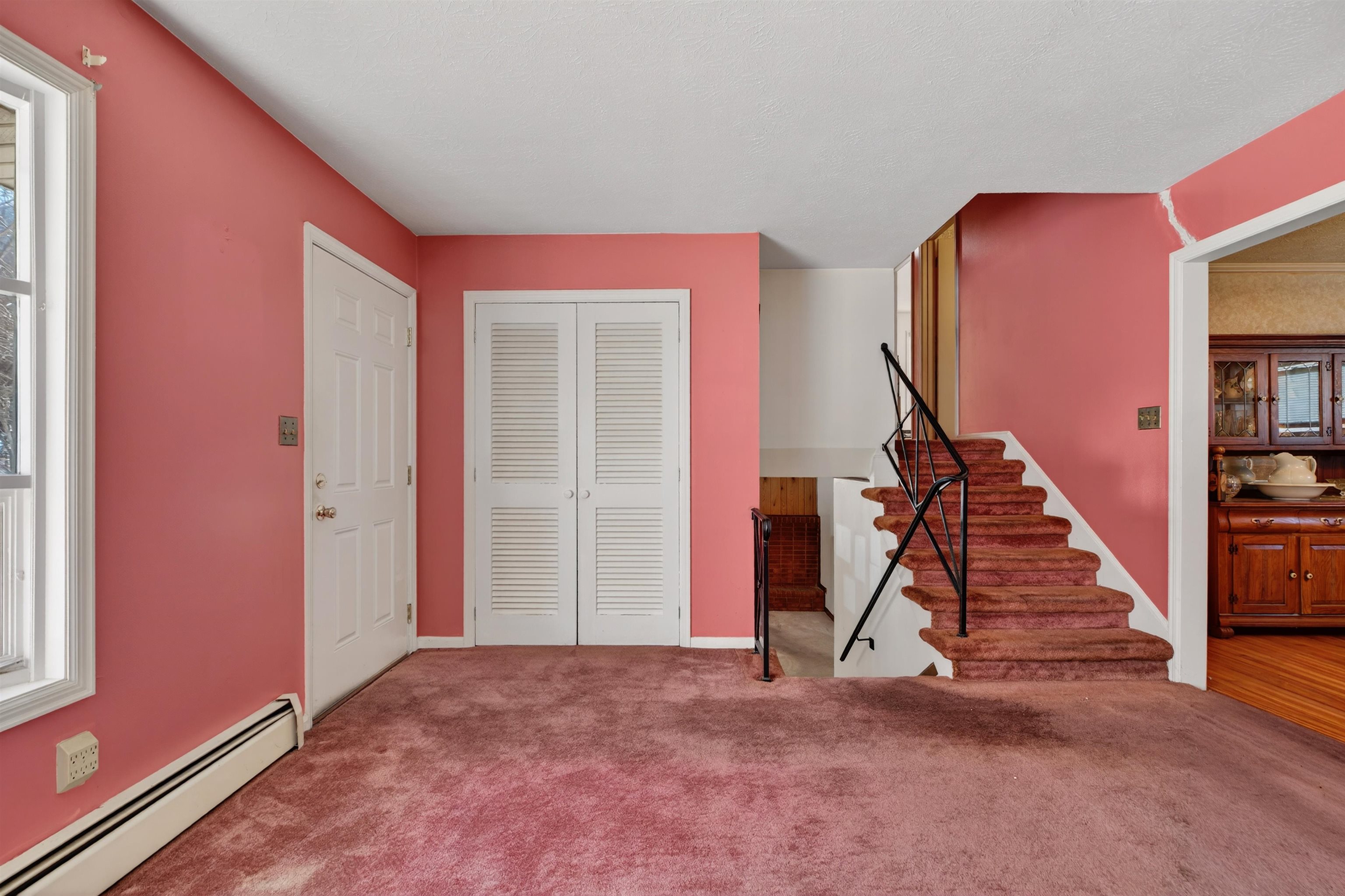 3010 VALLEY RIDGE RD, COVINGTON, Virginia 24426, 4 Bedrooms Bedrooms, ,2 BathroomsBathrooms,Residential,3010 VALLEY RIDGE RD,673044 MLS # 673044