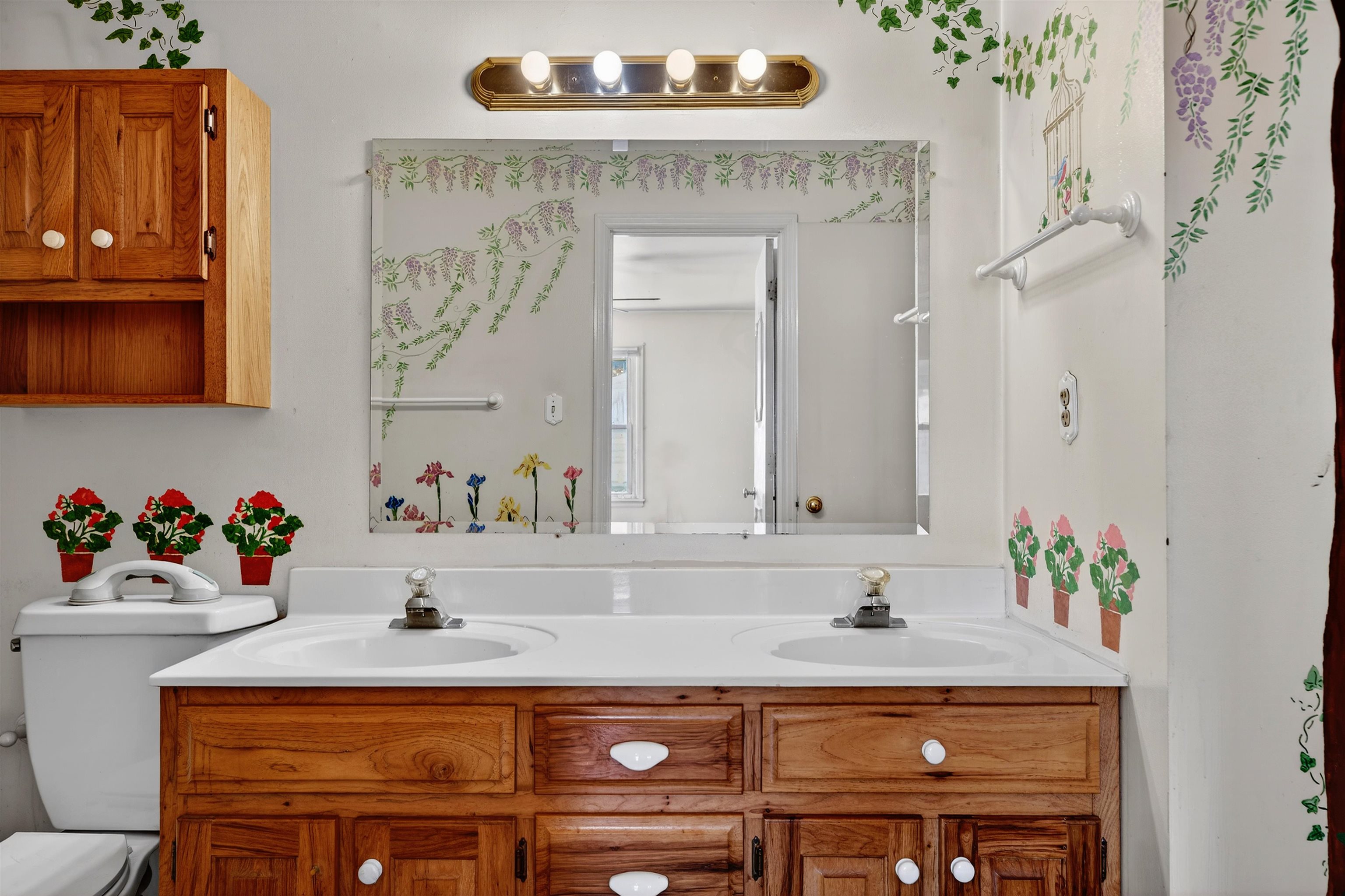 3010 VALLEY RIDGE RD, COVINGTON, Virginia 24426, 4 Bedrooms Bedrooms, ,2 BathroomsBathrooms,Residential,3010 VALLEY RIDGE RD,673044 MLS # 673044