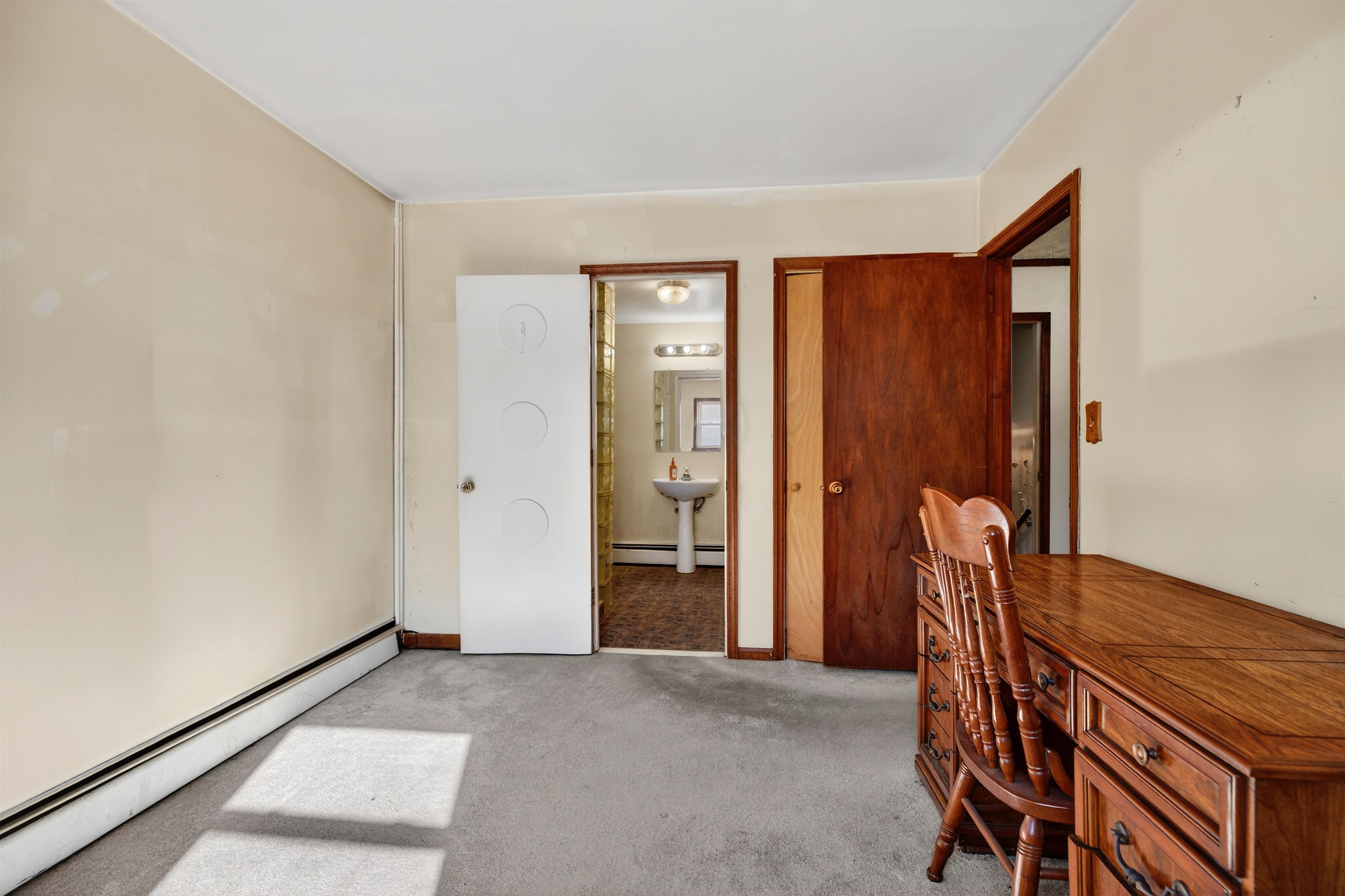 3010 VALLEY RIDGE RD, COVINGTON, Virginia 24426, 4 Bedrooms Bedrooms, ,2 BathroomsBathrooms,Residential,3010 VALLEY RIDGE RD,673044 MLS # 673044