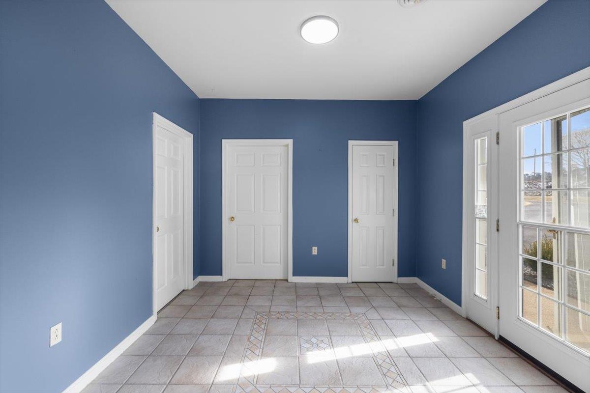 2370 US HWY 211 W, LURAY, Virginia 22835, 4 Bedrooms Bedrooms, ,3 BathroomsBathrooms,Residential,2370 US HWY 211 W,674692 MLS # 674692