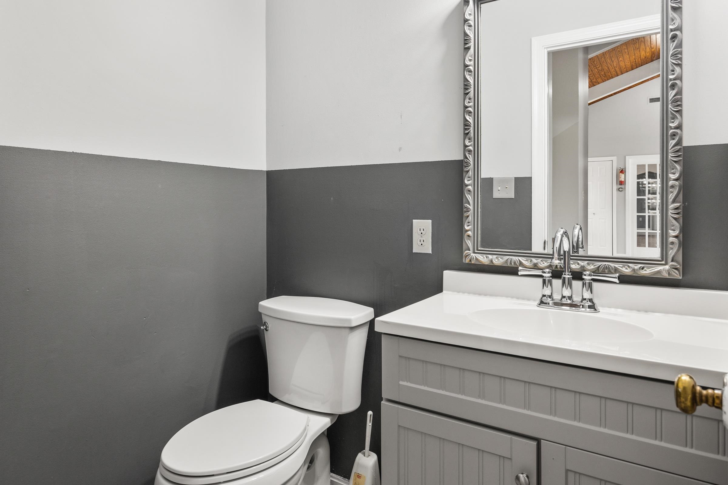 2370 US HWY 211 W, LURAY, Virginia 22835, 4 Bedrooms Bedrooms, ,3 BathroomsBathrooms,Residential,2370 US HWY 211 W,674692 MLS # 674692