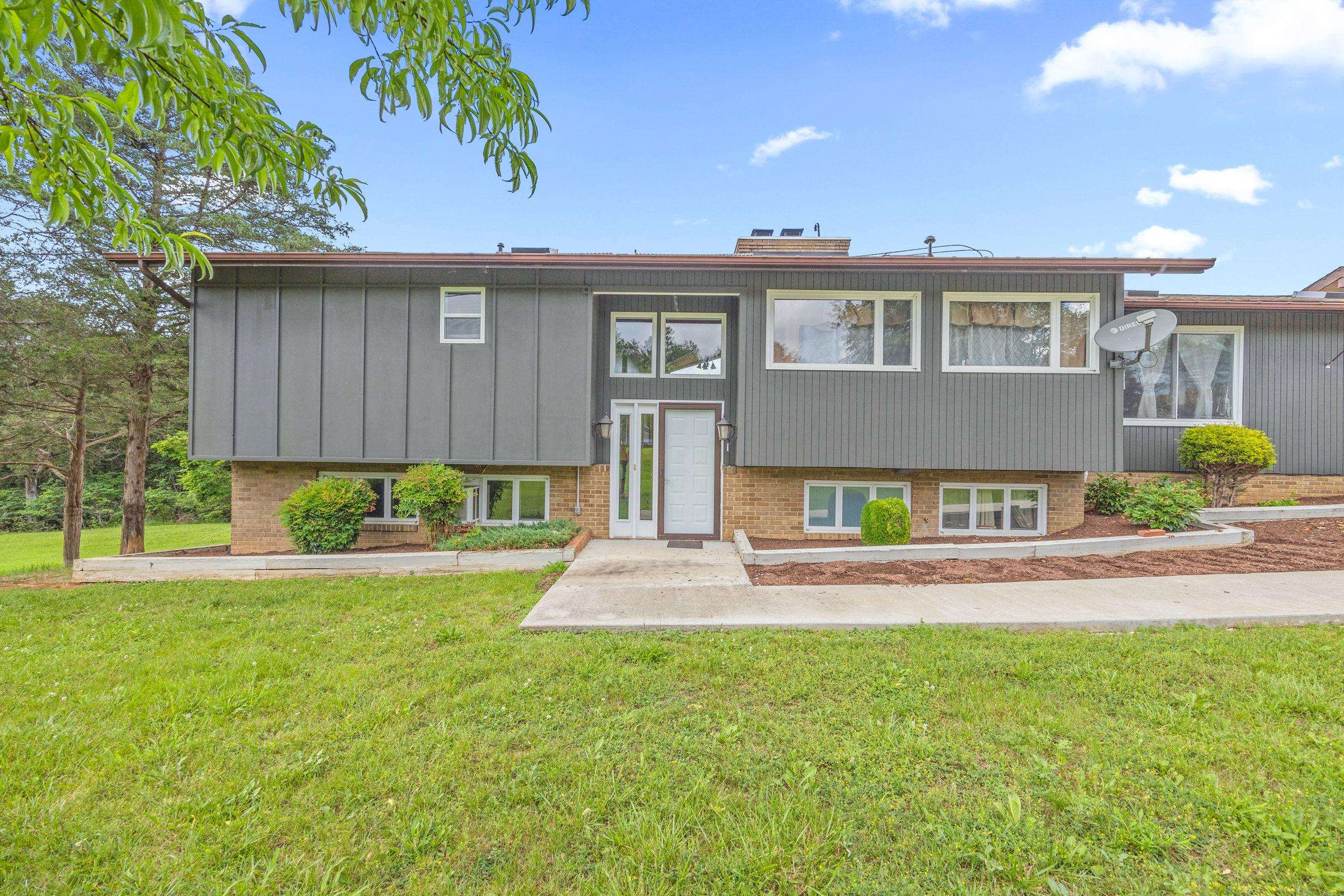 2370 US HWY 211 W, LURAY, Virginia 22835, 4 Bedrooms Bedrooms, ,3 BathroomsBathrooms,Residential,2370 US HWY 211 W,674692 MLS # 674692