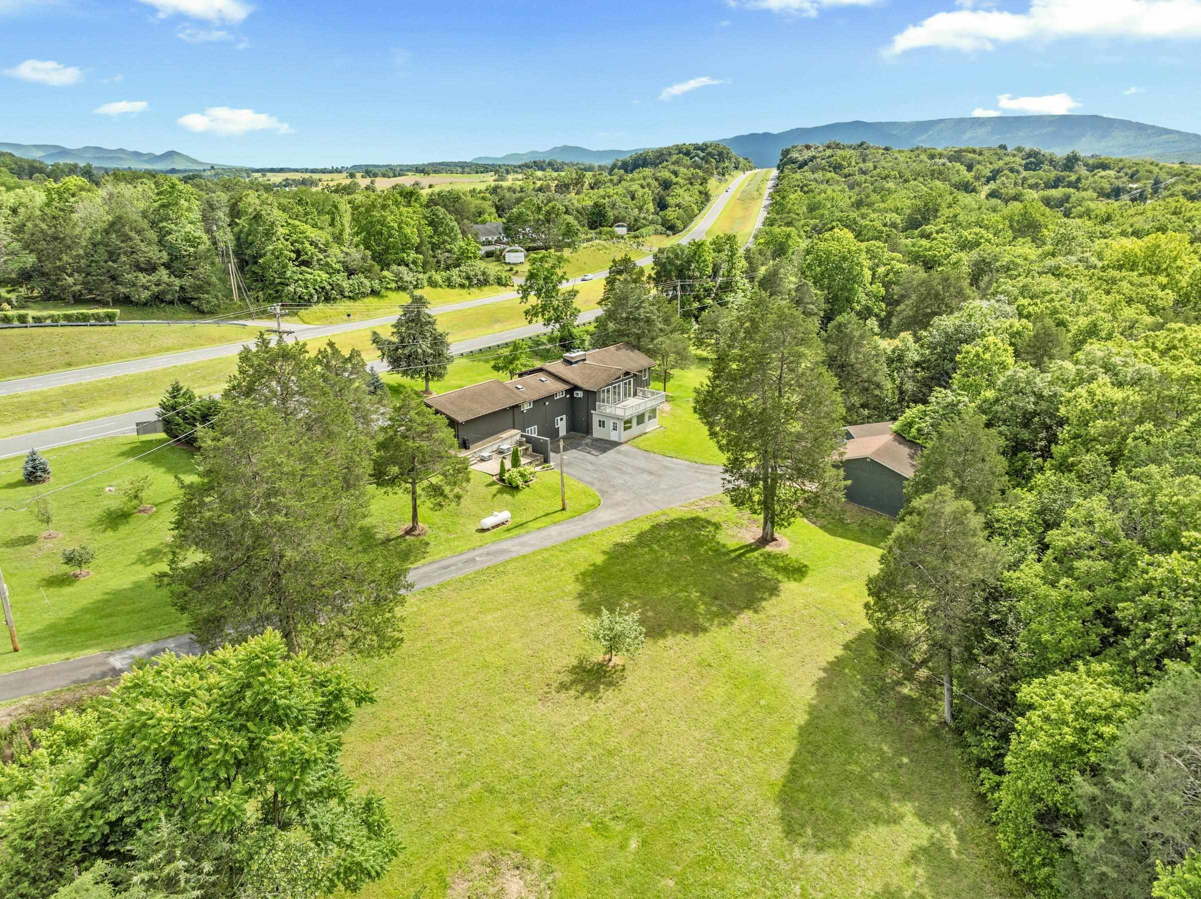 2370 US HWY 211 W, LURAY, Virginia 22835, 4 Bedrooms Bedrooms, ,3 BathroomsBathrooms,Residential,2370 US HWY 211 W,674692 MLS # 674692