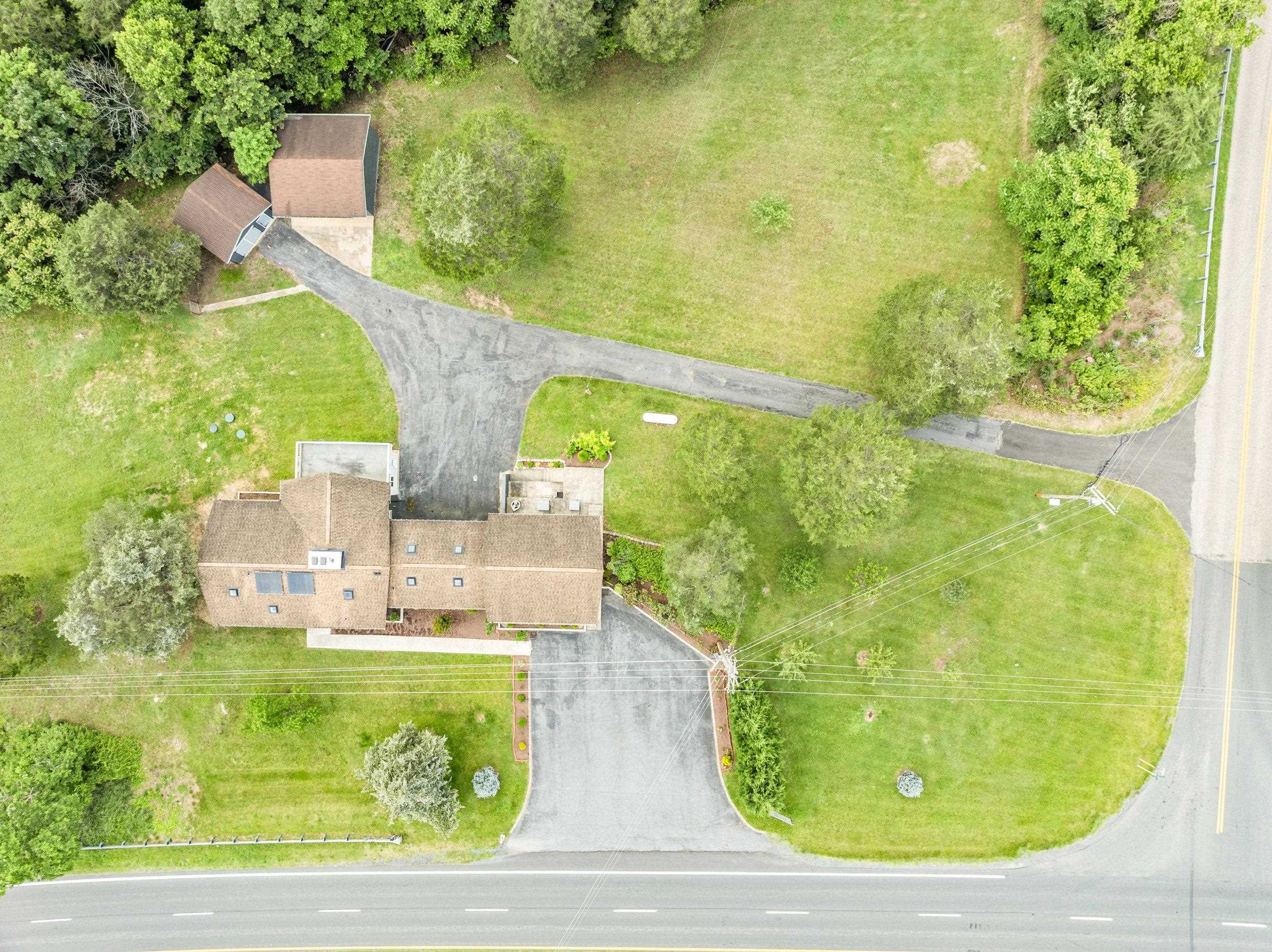 2370 US HWY 211 W, LURAY, Virginia 22835, 4 Bedrooms Bedrooms, ,3 BathroomsBathrooms,Residential,2370 US HWY 211 W,674692 MLS # 674692