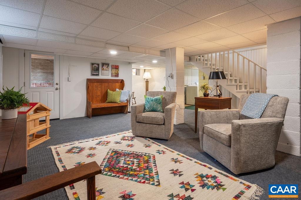 1702 RUGBY AVE, CHARLOTTESVILLE, Virginia 22903, 3 Bedrooms Bedrooms, ,2 BathroomsBathrooms,Residential,1702 RUGBY AVE,674693 MLS # 674693