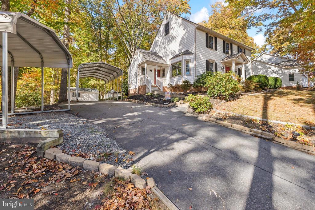 10706 ANN DAVIS DR, FREDERICKSBURG, Virginia 22408, 4 Bedrooms Bedrooms, ,2 BathroomsBathrooms,Residential,10706 ANN DAVIS DR,VASP2040246 MLS # VASP2040246