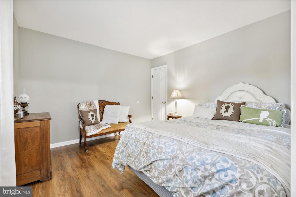 10706 ANN DAVIS DR, FREDERICKSBURG, Virginia 22408, 4 Bedrooms Bedrooms, ,2 BathroomsBathrooms,Residential,10706 ANN DAVIS DR,VASP2040246 MLS # VASP2040246