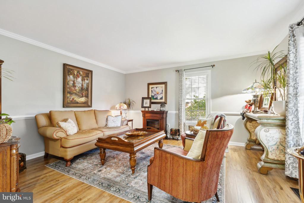 10706 ANN DAVIS DR, FREDERICKSBURG, Virginia 22408, 4 Bedrooms Bedrooms, ,2 BathroomsBathrooms,Residential,10706 ANN DAVIS DR,VASP2040246 MLS # VASP2040246