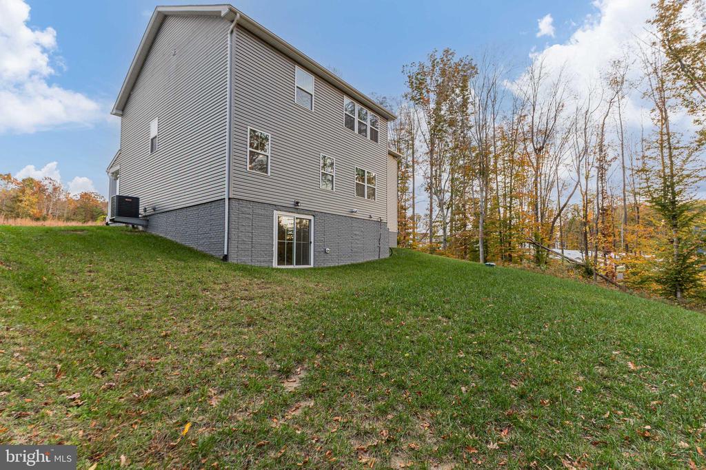 8734 GREENWAY DR, SPOTSYLVANIA, Virginia 22551, 4 Bedrooms Bedrooms, ,3 BathroomsBathrooms,Residential,8734 GREENWAY DR,VASP2040248 MLS # VASP2040248