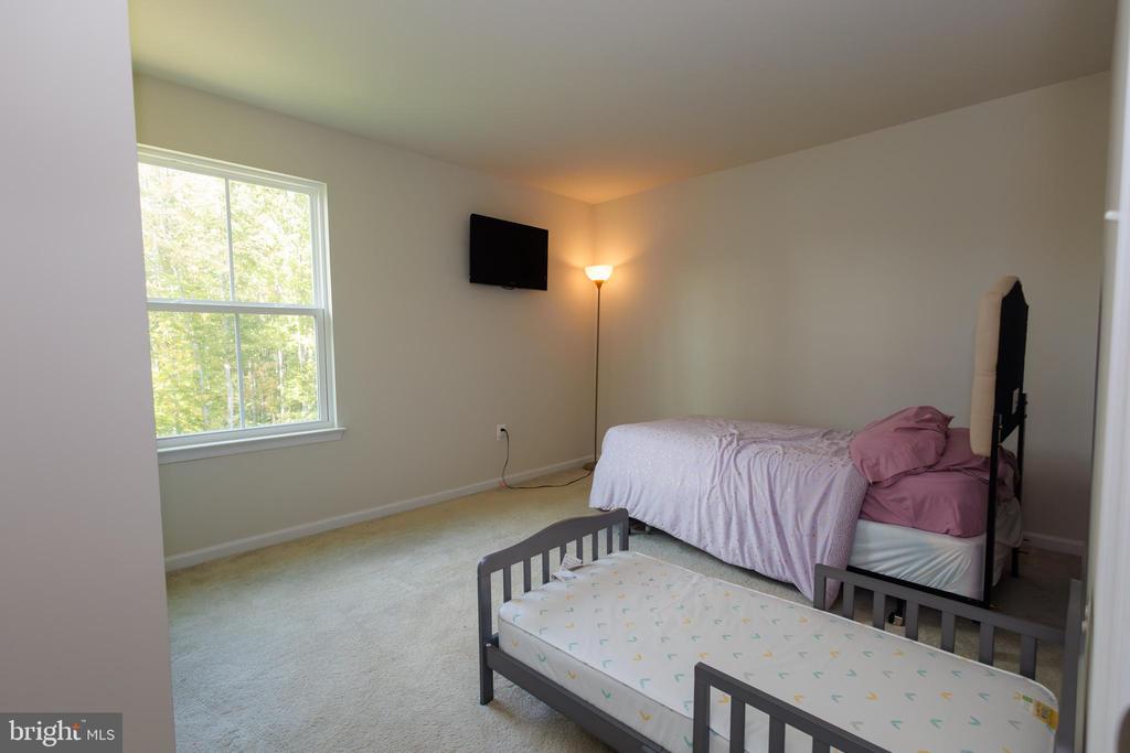 8734 GREENWAY DR, SPOTSYLVANIA, Virginia 22551, 4 Bedrooms Bedrooms, ,3 BathroomsBathrooms,Residential,8734 GREENWAY DR,VASP2040248 MLS # VASP2040248