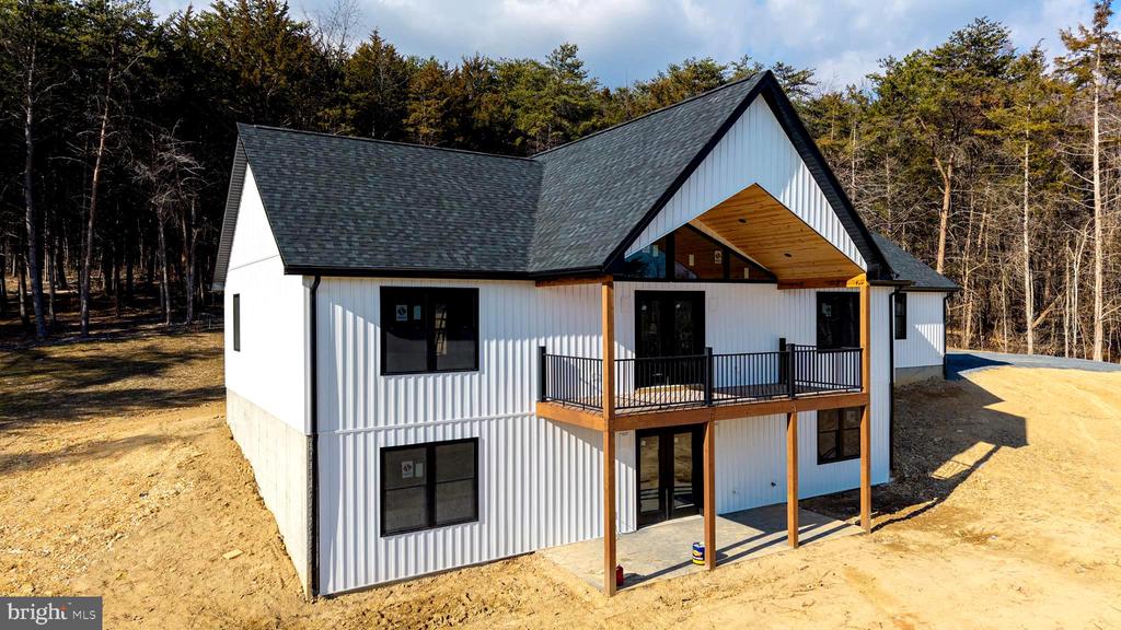 1680 US HWY 340, STANLEY, Virginia 22851, 4 Bedrooms Bedrooms, ,3 BathroomsBathrooms,Residential,1680 US HWY 340,VAPA2005836 MLS # VAPA2005836