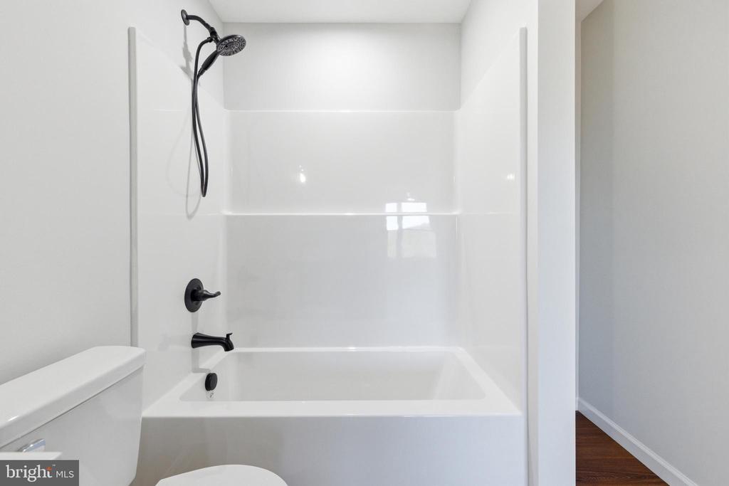 1680 US HWY 340, STANLEY, Virginia 22851, 4 Bedrooms Bedrooms, ,3 BathroomsBathrooms,Residential,1680 US HWY 340,VAPA2005836 MLS # VAPA2005836