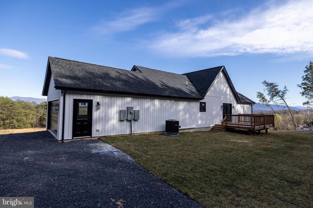 1680 US HWY 340, STANLEY, Virginia 22851, 4 Bedrooms Bedrooms, ,3 BathroomsBathrooms,Residential,1680 US HWY 340,VAPA2005836 MLS # VAPA2005836