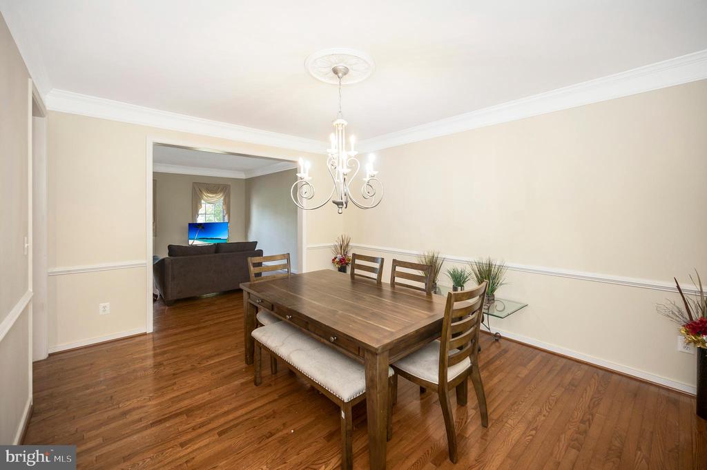 11917 BIG BEN BLVD, FREDERICKSBURG, Virginia 22407, 4 Bedrooms Bedrooms, ,3 BathroomsBathrooms,Residential,11917 BIG BEN BLVD,VASP2035274 MLS # VASP2035274