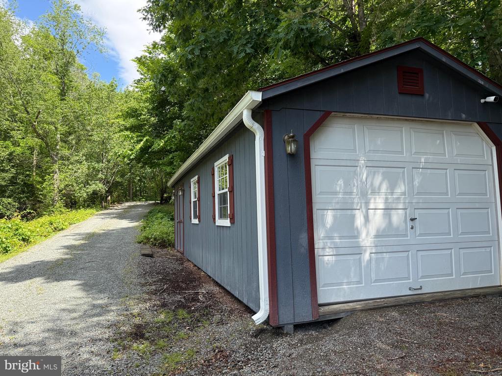 198 MILTONS LN, LOUISA, Virginia 23093, 3 Bedrooms Bedrooms, ,2 BathroomsBathrooms,Residential,198 MILTONS LN,VALA2009406 MLS # VALA2009406