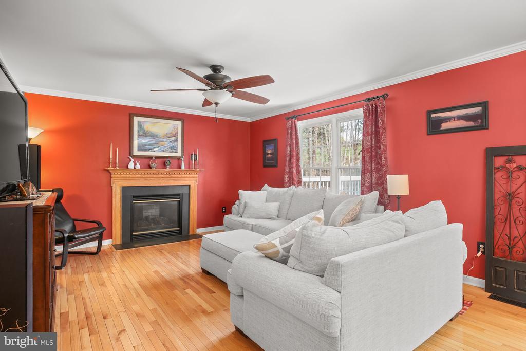 6004 N DANFORD ST, FREDERICKSBURG, Virginia 22407, 5 Bedrooms Bedrooms, ,3 BathroomsBathrooms,Residential,6004 N DANFORD ST,VASP2040028 MLS # VASP2040028