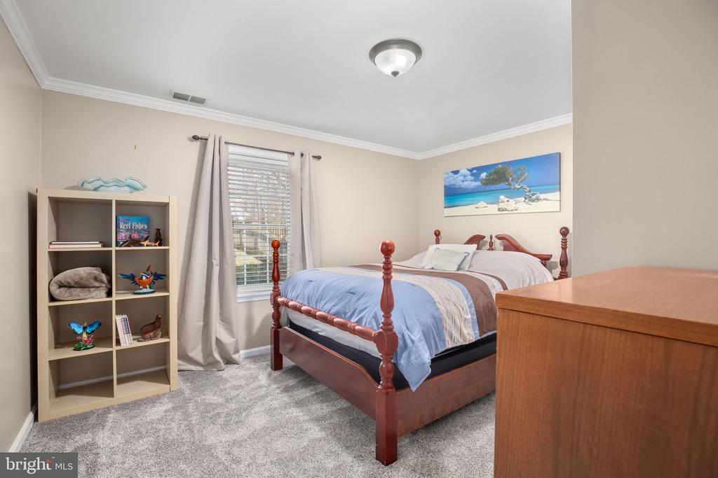 6004 N DANFORD ST, FREDERICKSBURG, Virginia 22407, 5 Bedrooms Bedrooms, ,3 BathroomsBathrooms,Residential,6004 N DANFORD ST,VASP2040028 MLS # VASP2040028