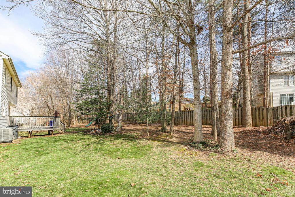 6004 N DANFORD ST, FREDERICKSBURG, Virginia 22407, 5 Bedrooms Bedrooms, ,3 BathroomsBathrooms,Residential,6004 N DANFORD ST,VASP2040028 MLS # VASP2040028