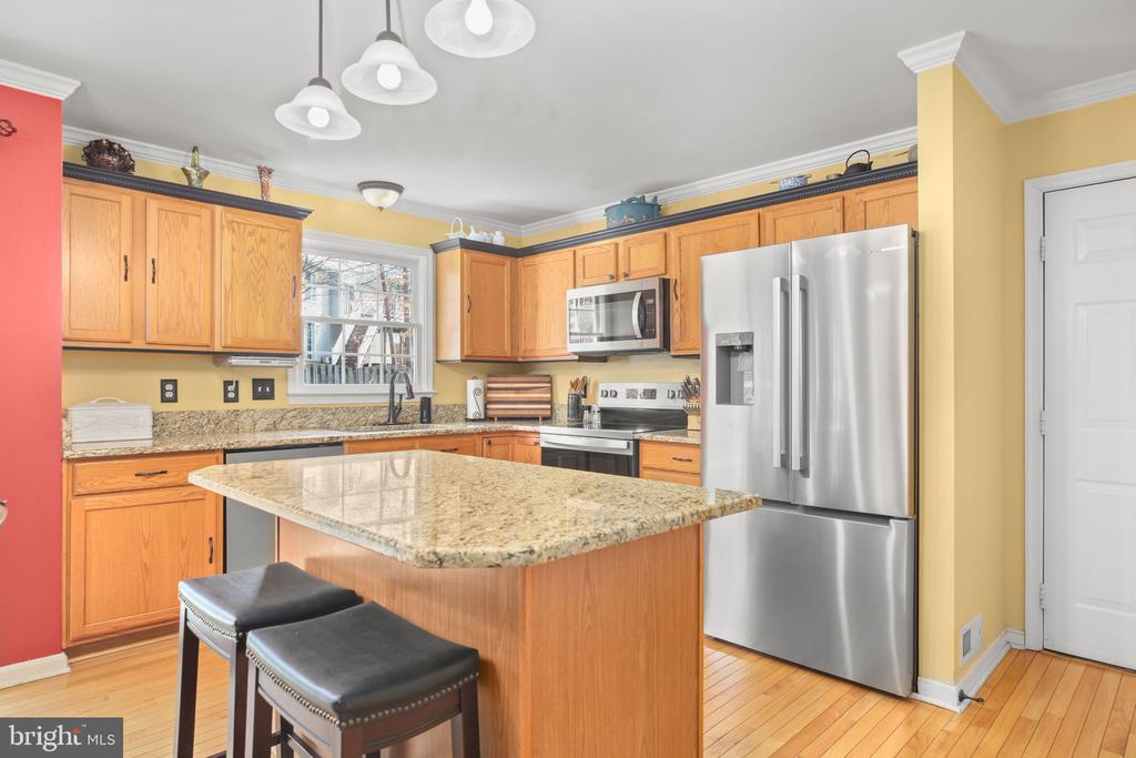 6004 N DANFORD ST, FREDERICKSBURG, Virginia 22407, 5 Bedrooms Bedrooms, ,3 BathroomsBathrooms,Residential,6004 N DANFORD ST,VASP2040028 MLS # VASP2040028