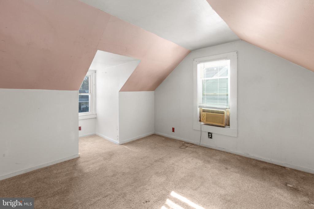 117 HILL ST, FREDERICKSBURG, Virginia 22408, 4 Bedrooms Bedrooms, ,2 BathroomsBathrooms,Residential,117 HILL ST,VASP2040120 MLS # VASP2040120