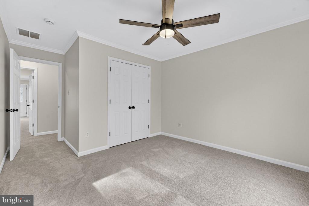 584 S POES RD, AMISSVILLE, Virginia 20106, 3 Bedrooms Bedrooms, ,2 BathroomsBathrooms,Residential,584 S POES RD,VARP2002534 MLS # VARP2002534