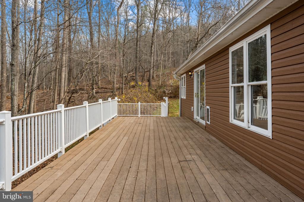 584 S POES RD, AMISSVILLE, Virginia 20106, 3 Bedrooms Bedrooms, ,2 BathroomsBathrooms,Residential,584 S POES RD,VARP2002534 MLS # VARP2002534