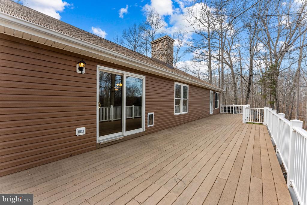 584 S POES RD, AMISSVILLE, Virginia 20106, 3 Bedrooms Bedrooms, ,2 BathroomsBathrooms,Residential,584 S POES RD,VARP2002534 MLS # VARP2002534