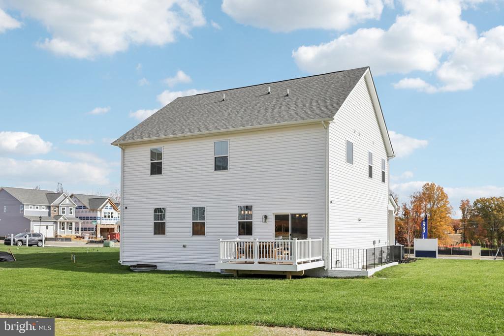 11507 CHALMERS LN, FREDERICKSBURG, Virginia 22407, 5 Bedrooms Bedrooms, ,4 BathroomsBathrooms,Residential,11507 CHALMERS LN,VASP2040252 MLS # VASP2040252