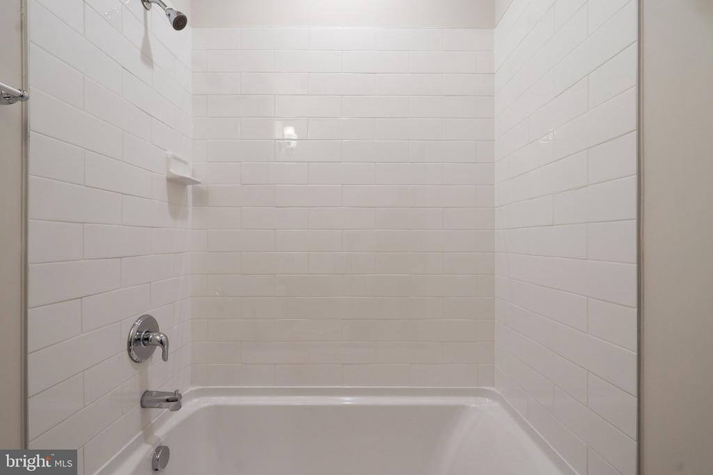 11505 CHALMERS LN, FREDERICKSBURG, Virginia 22407, 5 Bedrooms Bedrooms, ,4 BathroomsBathrooms,Residential,11505 CHALMERS LN,VASP2040254 MLS # VASP2040254