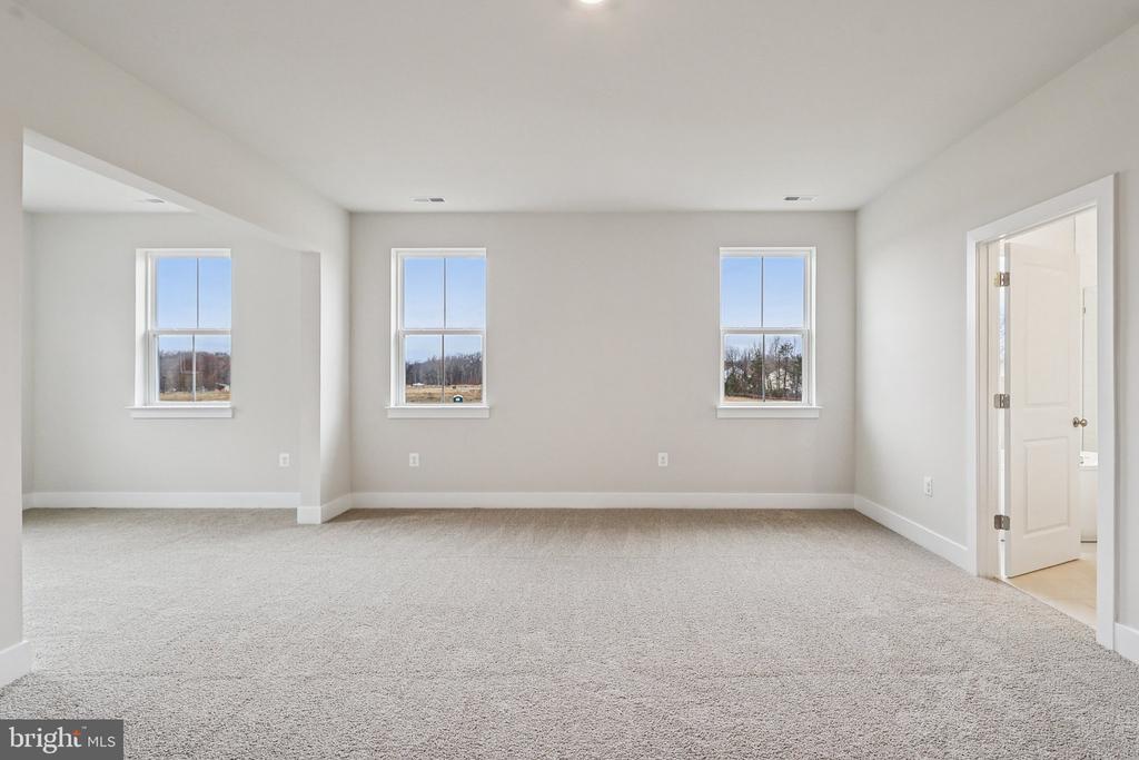 11505 CHALMERS LN, FREDERICKSBURG, Virginia 22407, 5 Bedrooms Bedrooms, ,4 BathroomsBathrooms,Residential,11505 CHALMERS LN,VASP2040254 MLS # VASP2040254