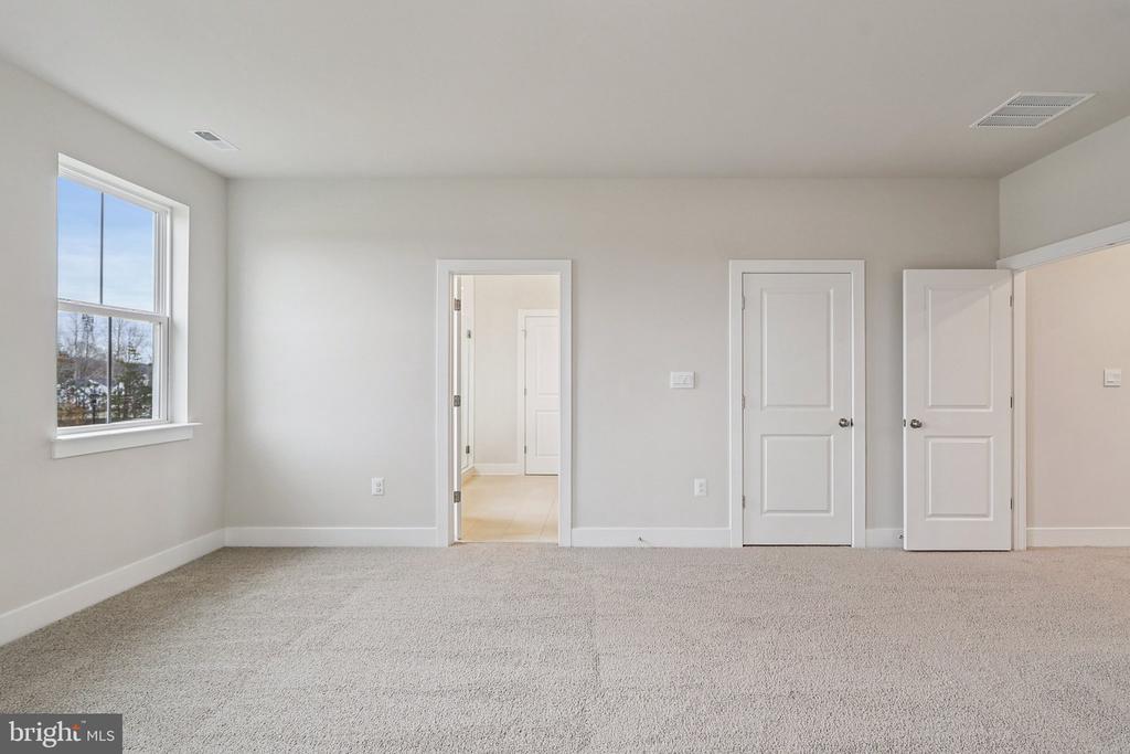 11505 CHALMERS LN, FREDERICKSBURG, Virginia 22407, 5 Bedrooms Bedrooms, ,4 BathroomsBathrooms,Residential,11505 CHALMERS LN,VASP2040254 MLS # VASP2040254