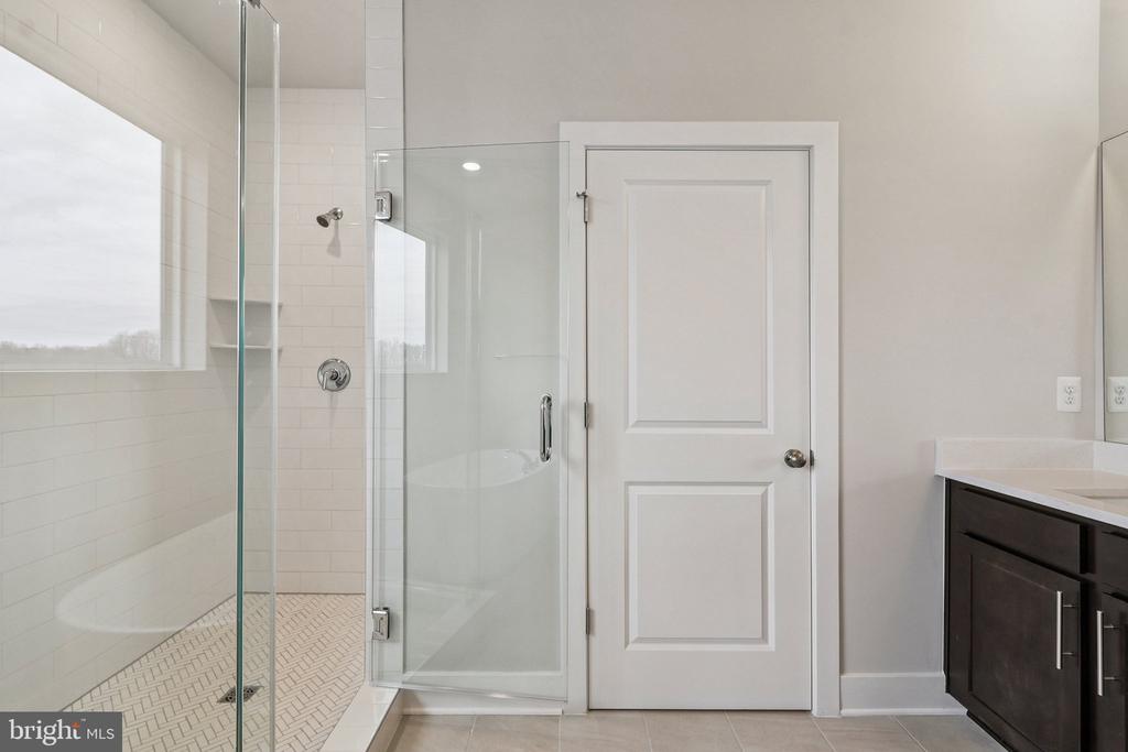 11505 CHALMERS LN, FREDERICKSBURG, Virginia 22407, 5 Bedrooms Bedrooms, ,4 BathroomsBathrooms,Residential,11505 CHALMERS LN,VASP2040254 MLS # VASP2040254