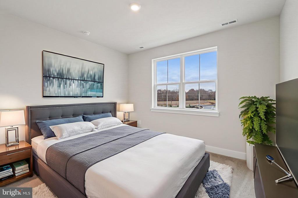 11505 CHALMERS LN, FREDERICKSBURG, Virginia 22407, 5 Bedrooms Bedrooms, ,4 BathroomsBathrooms,Residential,11505 CHALMERS LN,VASP2040254 MLS # VASP2040254