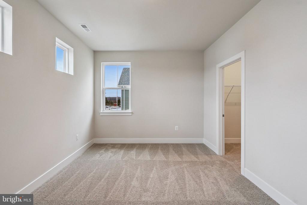 11505 CHALMERS LN, FREDERICKSBURG, Virginia 22407, 5 Bedrooms Bedrooms, ,4 BathroomsBathrooms,Residential,11505 CHALMERS LN,VASP2040254 MLS # VASP2040254