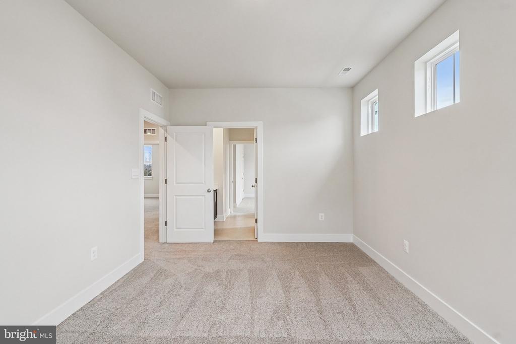 11505 CHALMERS LN, FREDERICKSBURG, Virginia 22407, 5 Bedrooms Bedrooms, ,4 BathroomsBathrooms,Residential,11505 CHALMERS LN,VASP2040254 MLS # VASP2040254